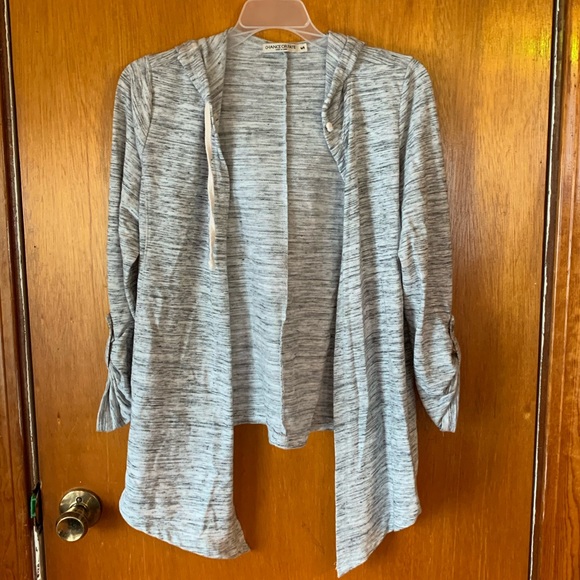 Tops - Gray 3/4 Hooded Sweater